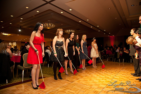 208_HolidayParty2013byLightRainImages
