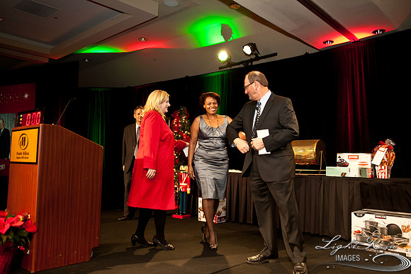 087_HolidayParty2013byLightRainImages