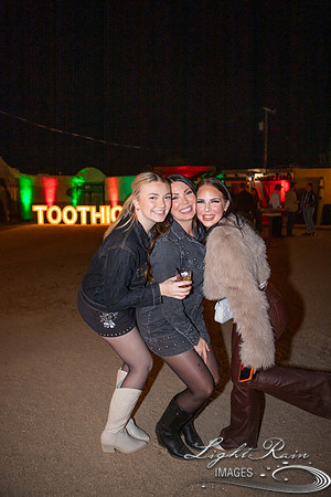 Toothie (354 of 428)