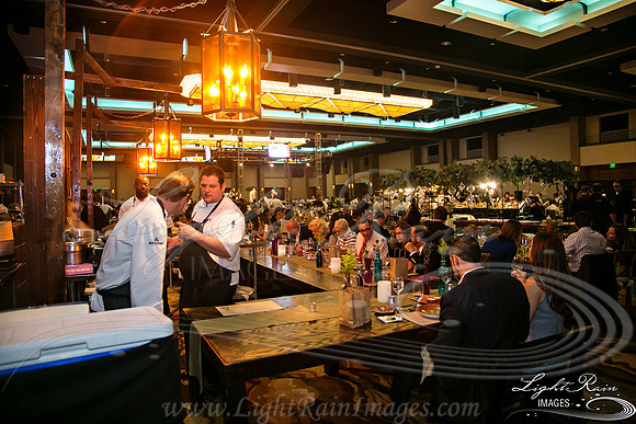 651-FlavorsPHX-LightRainImages05272016