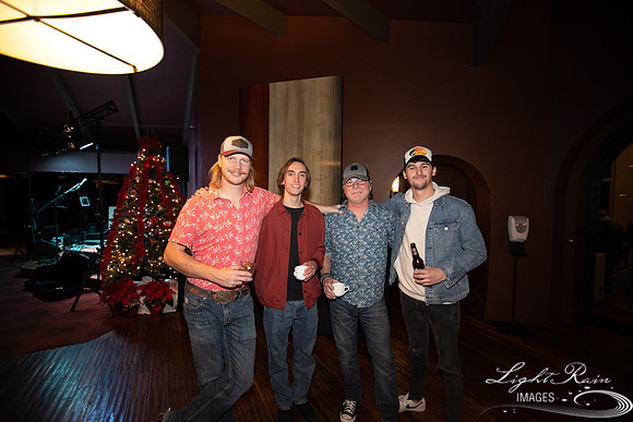 UGCxmas-4916