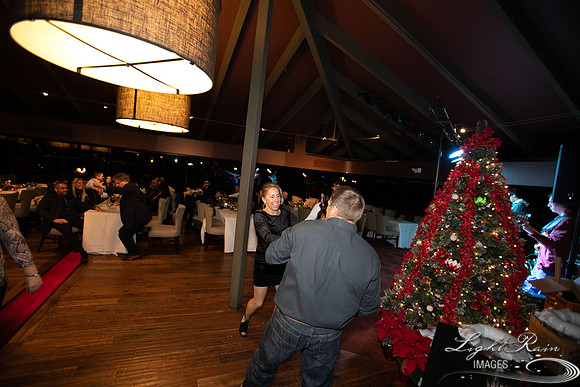 UGCxmas-5003