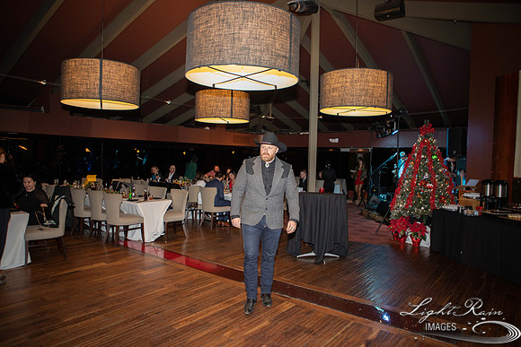 UGCxmas-5416