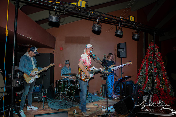 UGCxmas-5584