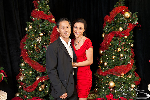 421_HolidayPhotoBooth2013byLightRainImages