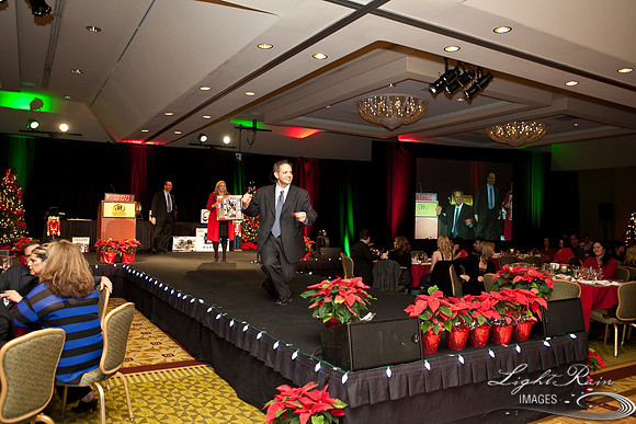 109_HolidayParty2013byLightRainImages