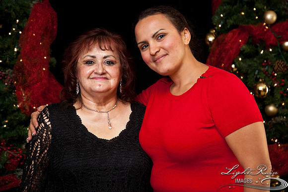 551_HolidayPhotoBooth2013byLightRainImages