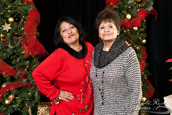 393_HolidayPhotoBooth2013byLightRainImages