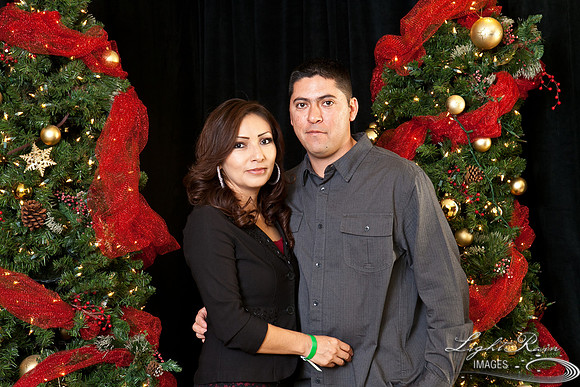 375_HolidayPhotoBooth2013byLightRainImages