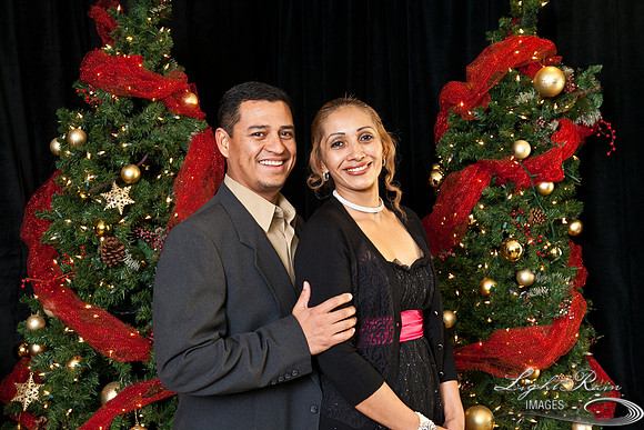 407_HolidayPhotoBooth2013byLightRainImages
