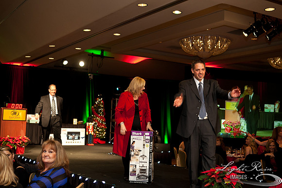 114_HolidayParty2013byLightRainImages