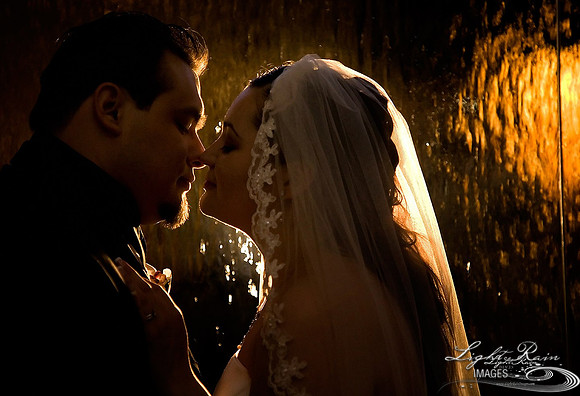 bride and groom dramatic photos