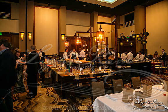 356-FlavorsPHX-LightRainImages05272016