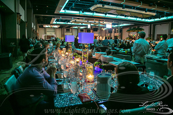 464-FlavorsPHX-LightRainImages05272016