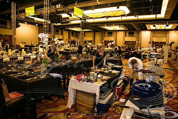 130-FlavorsPHX-LightRainImages05272016