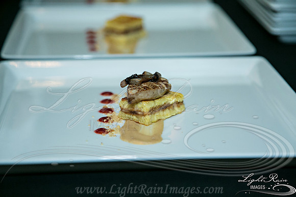 531-FlavorsPHX-LightRainImages05272016