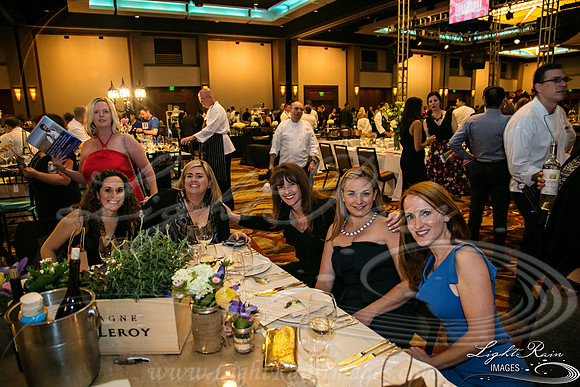 373-FlavorsPHX-LightRainImages05272016
