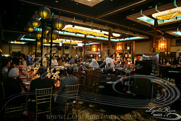 649-FlavorsPHX-LightRainImages05272016