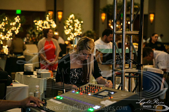 707-FlavorsPHX-LightRainImages05272016
