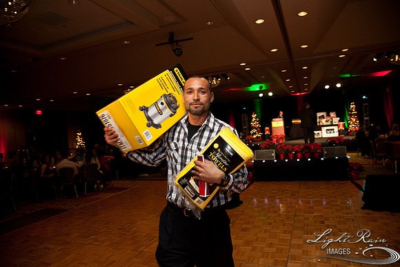 272_HolidayParty2013byLightRainImages