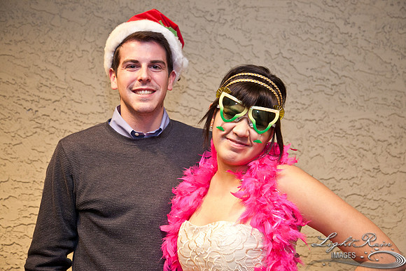 607_HolidayPhotoBooth2013byLightRainImages