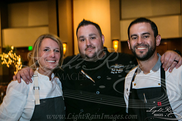 221-FlavorsPHX-LightRainImages05272016
