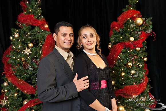 406_HolidayPhotoBooth2013byLightRainImages