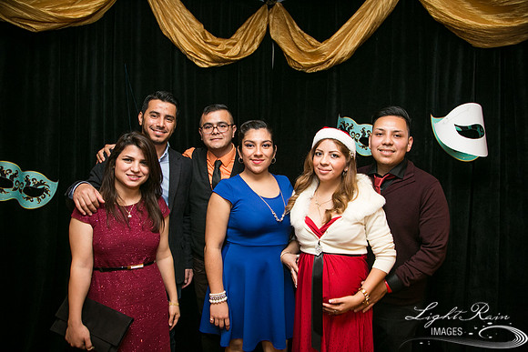 LightRain-244-TapatioHolidayPty-12172016