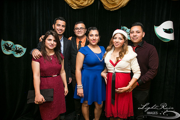 LightRain-245-TapatioHolidayPty-12172016