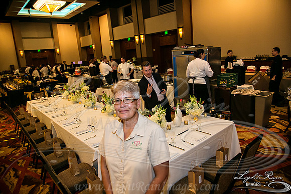213-FlavorsPHX-LightRainImages05272016