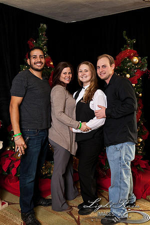 627_HolidayPhotoBooth2013byLightRainImages
