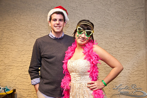 608_HolidayPhotoBooth2013byLightRainImages