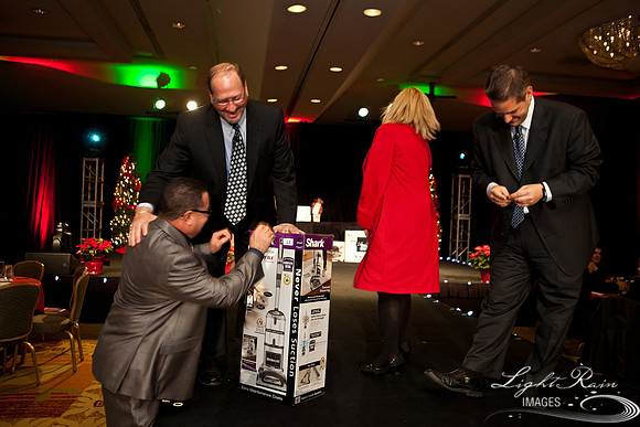 116_HolidayParty2013byLightRainImages