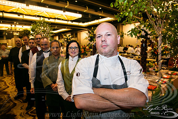 112-FlavorsPHX-LightRainImages05272016