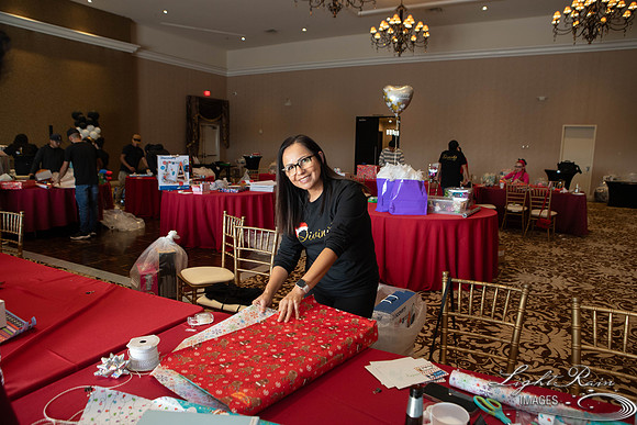 Gifts-8325