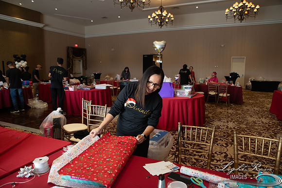 Gifts-8324