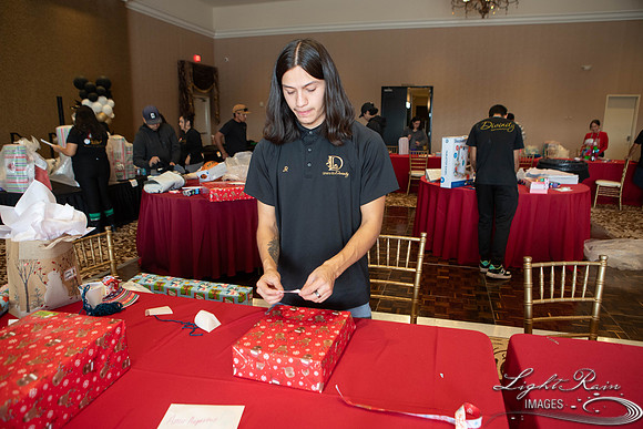 Gifts-8326
