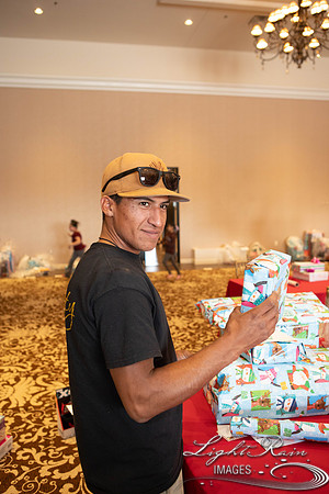 Gifts-8335