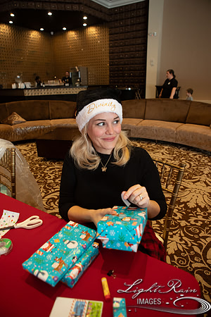 Gifts-8345