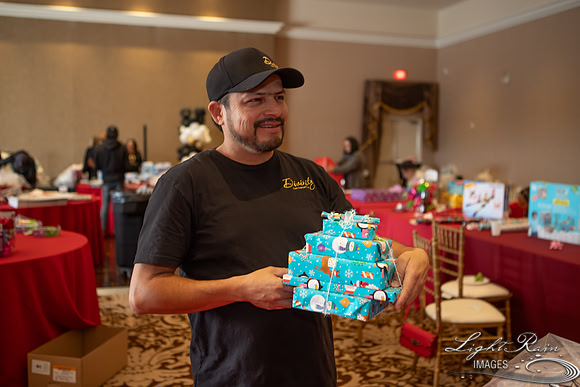Gifts-8360