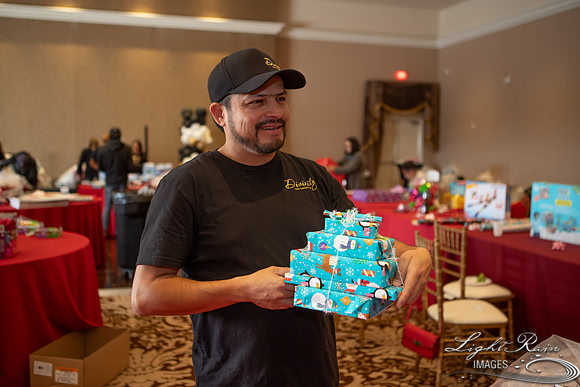Gifts-8361