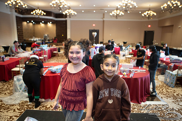 Gifts-8394