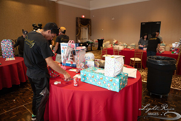 Gifts-8401