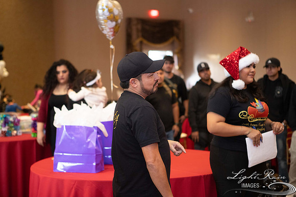 Gifts-8436