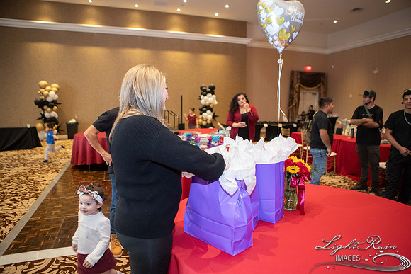 Gifts-8441