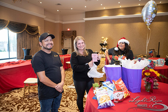 Gifts-8449