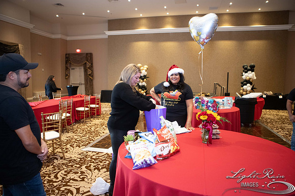 Gifts-8452