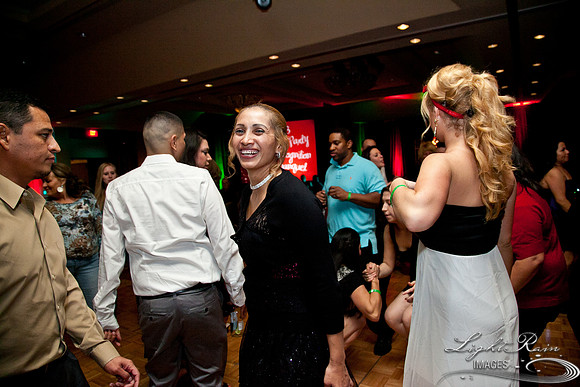 125_HolidayParty2013byLightRainImages