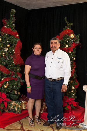 562_HolidayPhotoBooth2013byLightRainImages