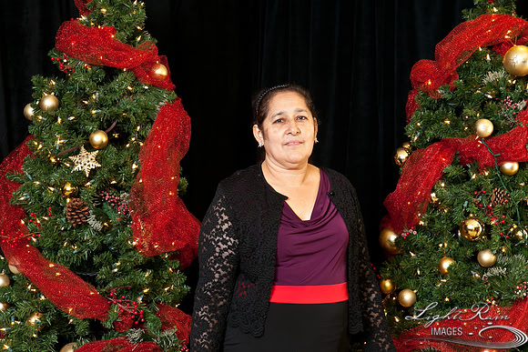 333_HolidayPhotoBooth2013byLightRainImages